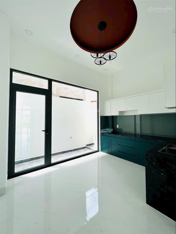 Nhà cty moonland cần bán giá siu tốt khi mua sớm và một số căn đã hoàn thiện rùi.