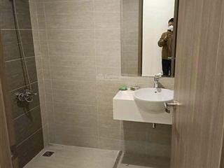 Cần bán vinsmart căn hộ studio 1 vs (có thể sửa 1 pn, 1 vs) toà s403 tầng 2x