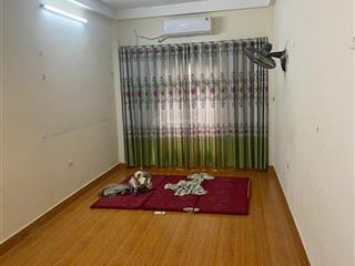 Cho thuê nr 4 tầng, 3pn, 3wc, 33m2 tại la phù, 8 triệu