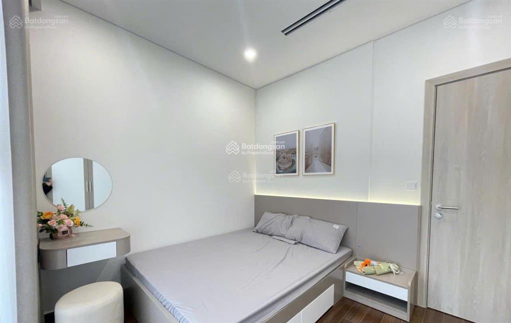 * bán chung cư tầng 30 vinsmart tây mỗ, sẵn sổ(miễn trung gian)