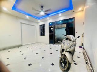 Hàng đẹp  giá rẻ! linh quang, lô góc 6 tầng thang máy, 46m2 sổ chỉ hơn 8 tỷ