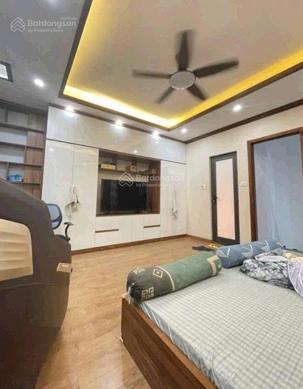 Giảm nửa tỷ! nhà yên lãng, gần phố ngõ thoáng  5 tầng/3pn đủ công năng. ở và kinh doanh