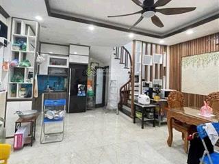 Giảm nửa tỷ! nhà yên lãng, gần phố ngõ thoáng  5 tầng/3pn đủ công năng. ở và kinh doanh