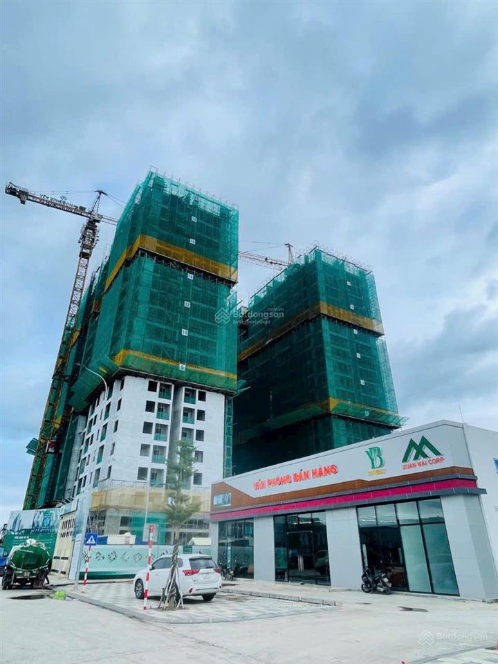 Bán gấp căn hộ 61m2 tầng 12 hướng nam view hồ điều hoà  giá bán 19tr/m2