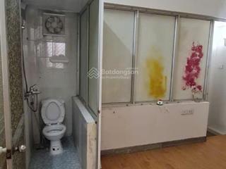 Cho thuê nhà ngõ 318 la thành, đống đa, 40m² x 4 tầng, ô tô tránh, 11 triệu/tháng