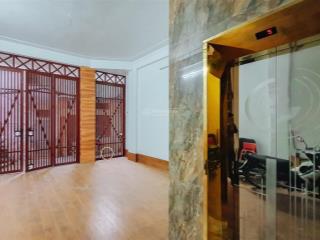 Chính chủ cho thuê nhà riêng 2 tầng tại ngõ 19y thuỵ khuê, gần vườn bách thảo