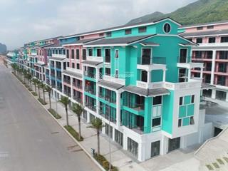 Chính chủ gửi bán 2 shophouse sonasea vân đồn, đối diện khách sạn, dt 100m2, trục đường chính