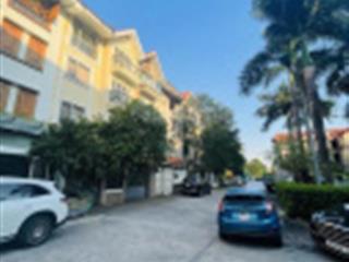 Bán liền kề đỗ đức dục đối diện khách sạn marriott, trung tâm hội nghị quốc, chỉ 1 căn duy nhất
