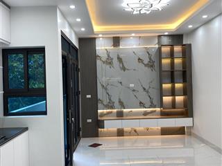 Chủ mót cần bán nhanh nhà mới tây mỗ dt 45m2 x 5 tầng giá 6.3 tỷ, full nội thất ở luôn, 3 bước mp