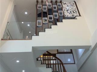 Bán gấp nhà ngõ 51 quang tiến cạnh vườn nhật, dt 39m2 x 5 tầng nhỉnh 7 tỷ, ngõ ô tô vf5 lùi đỗ cửa