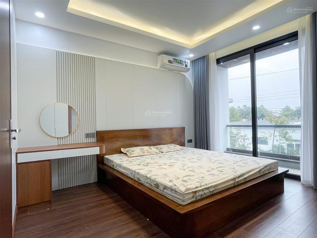 Bán gấp nhà riêng dân xây quang tiến đại mỗ, dt 52m2 x 4 tầng, trước nhà đường rộng 10m, giá 9.4 tỷ