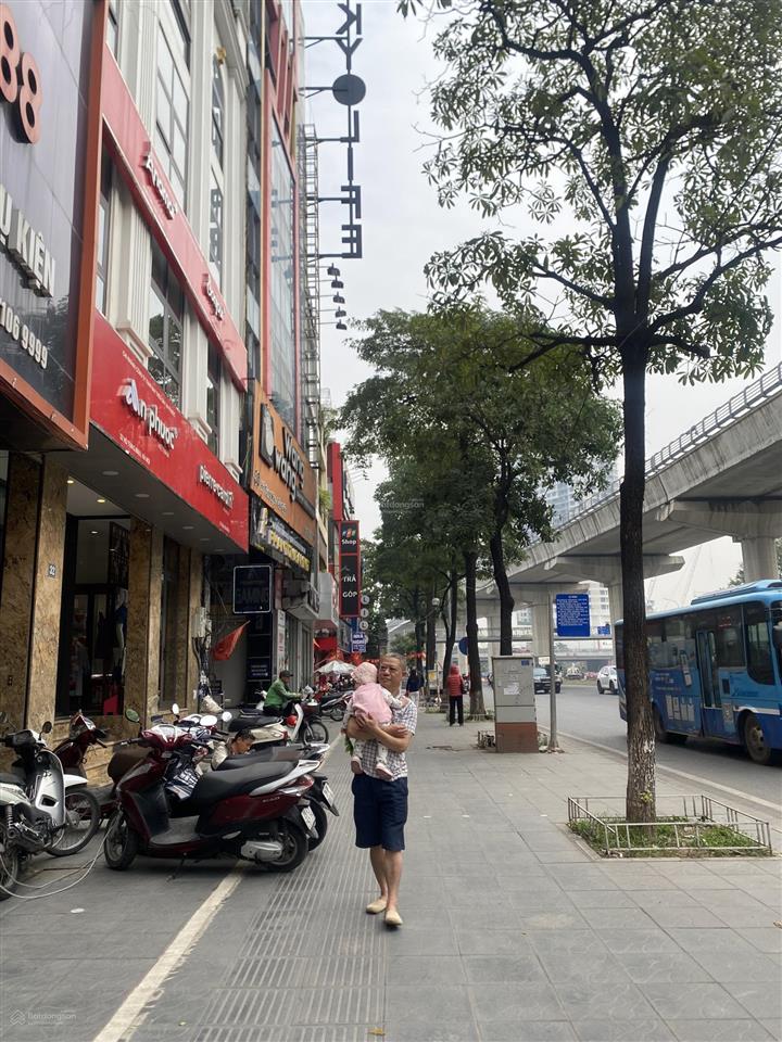 Bán nhà mp hồ tùng mậu, dt 65m2 x 7 tầng thang máy chốt 28 tỷ, vỉa hè mp kd ngon và 1 mặt ngõ ô tô