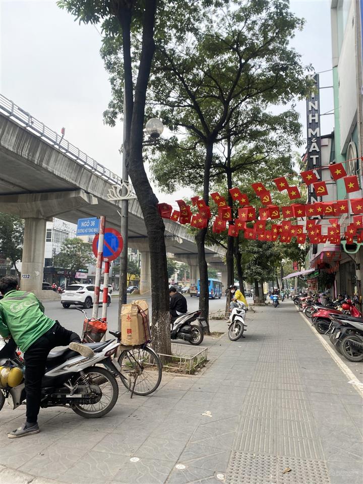Bán nhà mp hồ tùng mậu, dt 65m2 x 7 tầng thang máy chốt 28 tỷ, vỉa hè mp kd ngon và 1 mặt ngõ ô tô