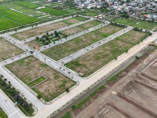 Cần bán lô đất nhìn vườn hoa, băng 2 đường 68m tại khu đấu giá tiền hải star, sẵn sổ công chứng.