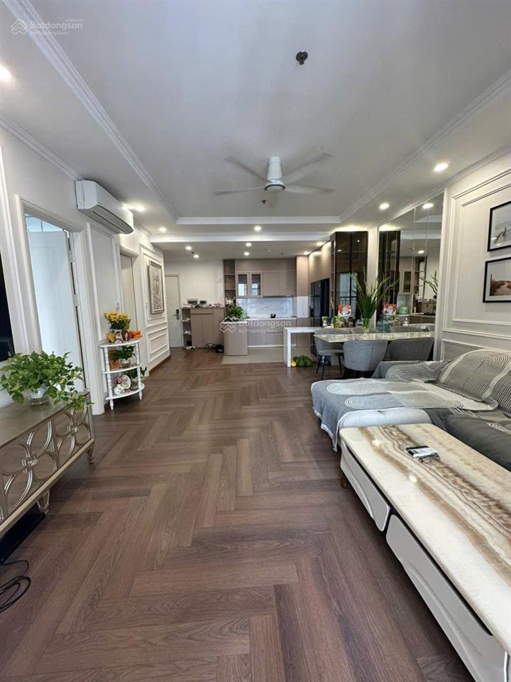 Chính chủ bán căn hộ 2pn dt90,1m2  0947 189 *** xem nhà 24/7.