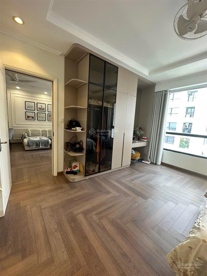 Chính chủ bán căn hộ 2pn dt90,1m2  0947 189 *** xem nhà 24/7.