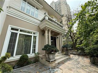 Bán biệt thự vip lô góc ciputra hà nội .  0972 362 ***