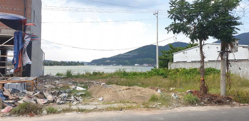 Bán đất mặt tiền đường nguyễn hữu an vị trí đẹp