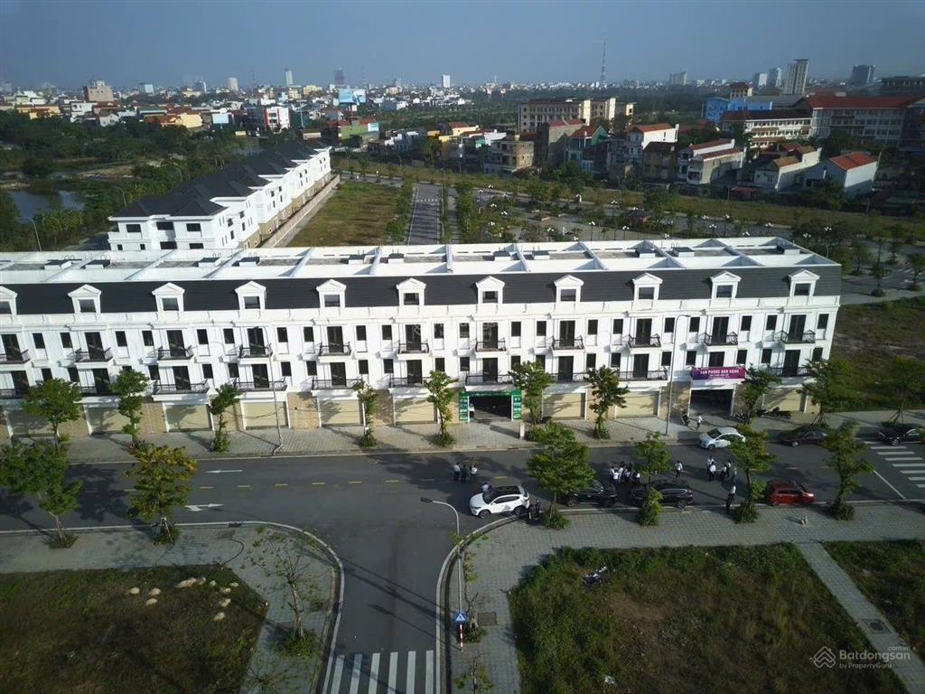 Chính chủ cần bán! nhỉnh 4 tỷ lô đất đối diện công viên 140m2