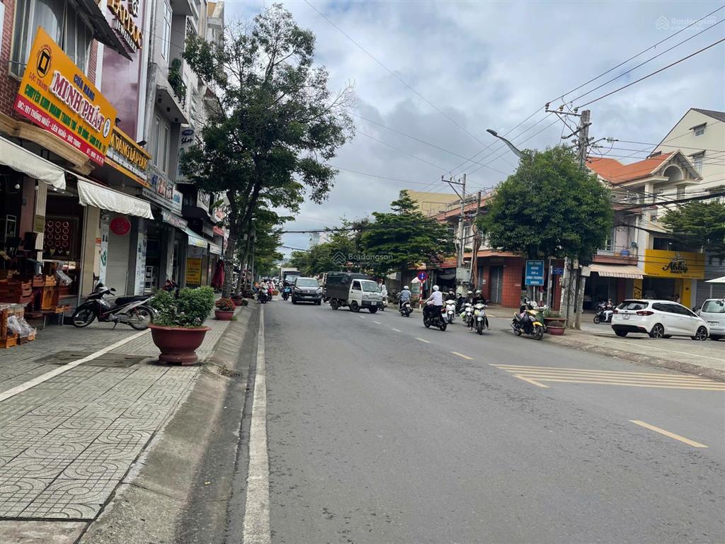 Bán gấp nhà 5 tầng, mặt tiền kinh doanh đắc địa đường thống nhất, liên nghĩa, đức trọng, 18 tỷ