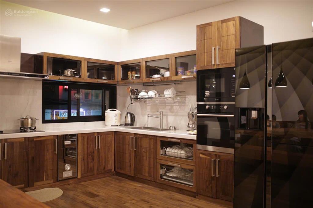 Bán gấp nhà 5 tầng, mặt tiền kinh doanh đắc địa đường thống nhất, liên nghĩa, đức trọng, 18 tỷ