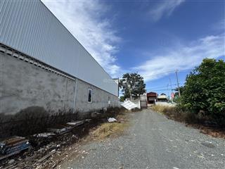 Vip cho thuê kho 2200m2, có 61m mặt tiền ql20 tại thị trấn liên nghĩa