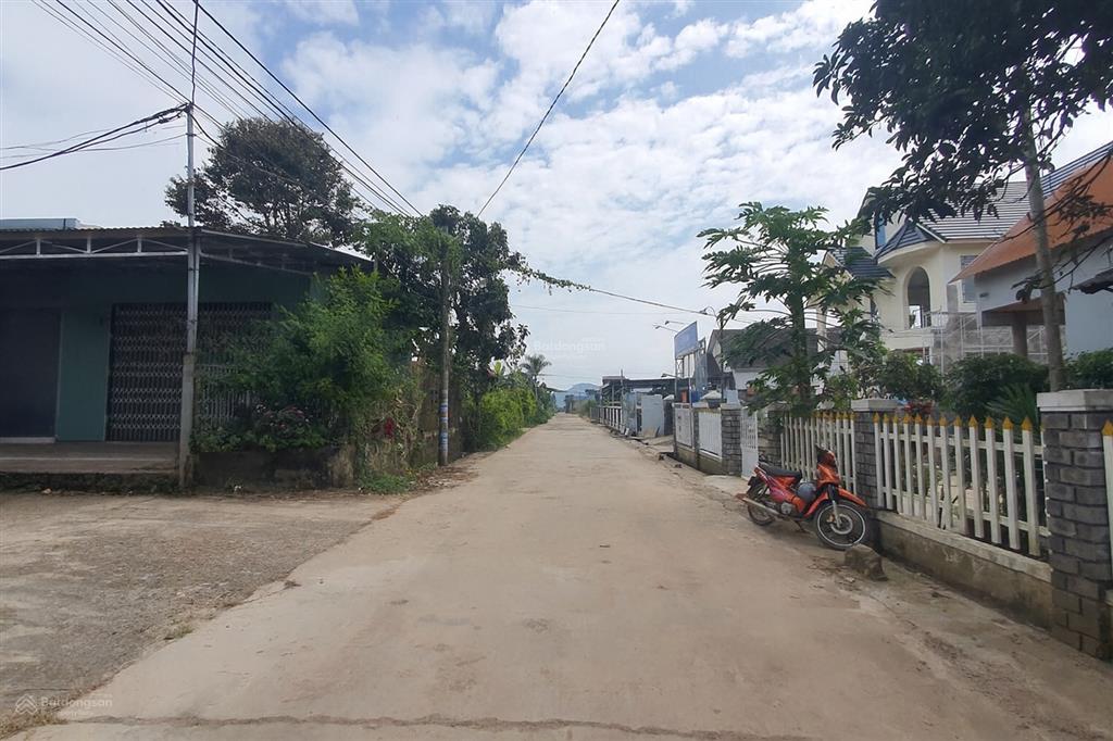Giá siêu tốt 3315m2 giá 12 tỷ cần bán gấp đất cư xá, liên hiệp, lâm đồng
