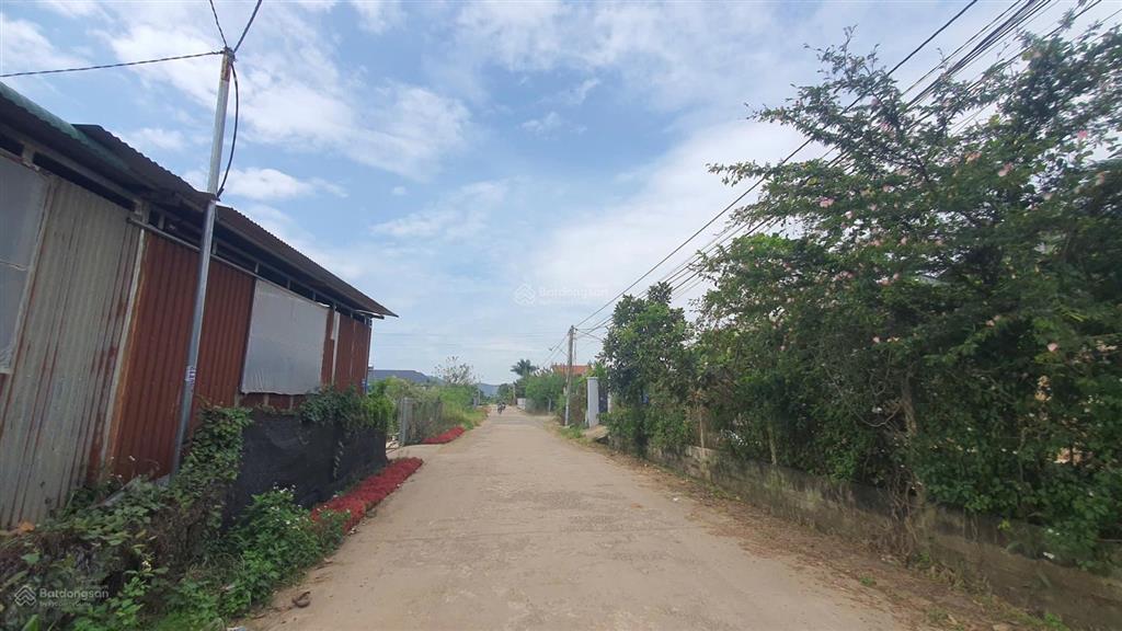 Giá siêu tốt 3315m2 giá 12 tỷ cần bán gấp đất cư xá, liên hiệp, lâm đồng