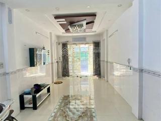 Nhà đẹp đường xe hơi thông bà hom 4x17m nở hậu 4,8m 3 tầng  gần chợ phú lâm