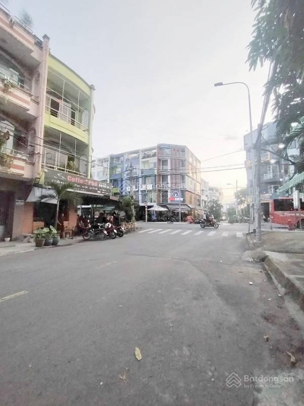 Cực hiếm !!! lô đất ngay mtkd đường lớn 15m bình phú 1  4 x 17,5m xây 3,5 tấm  gần cc western