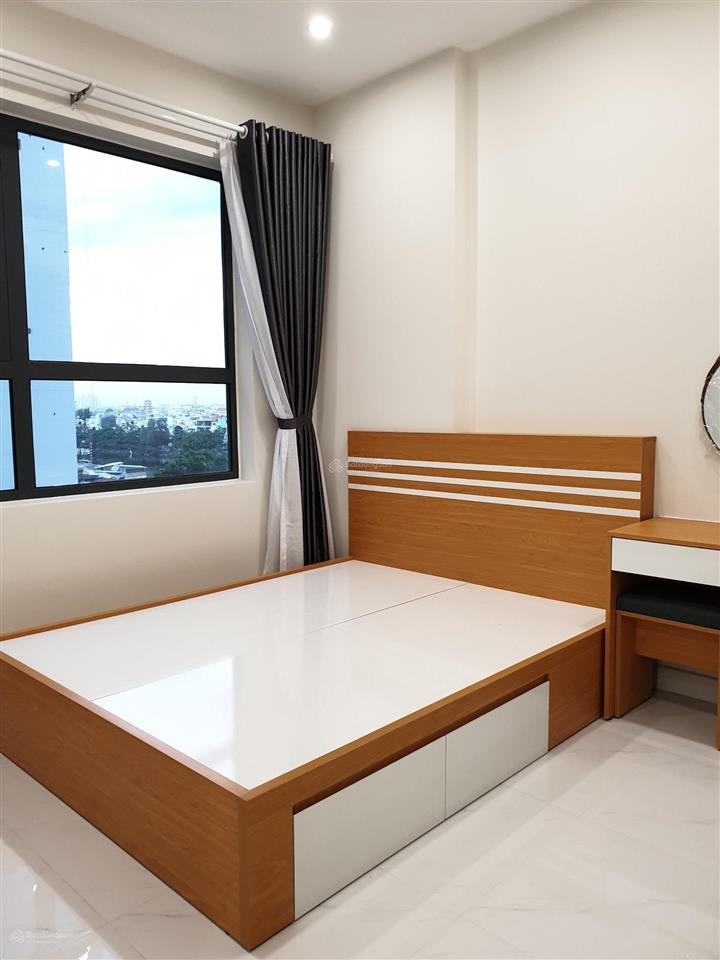 Mình cần cho thuê ch saigonres vincom nguyễn xí, 2pn=11tr.  0886 892 *** trang