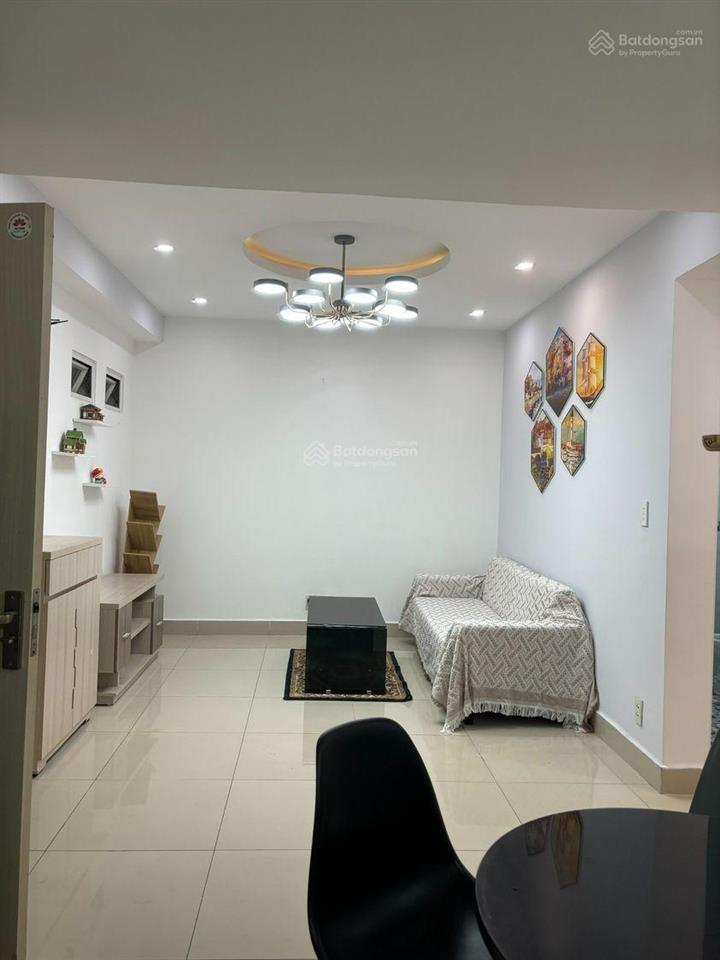 Bán gấp ch thủy lợi 4 nguyễn xí, 2pn=3,8 tỷ. sổ hồng. 0886 892 *** ngọc trân