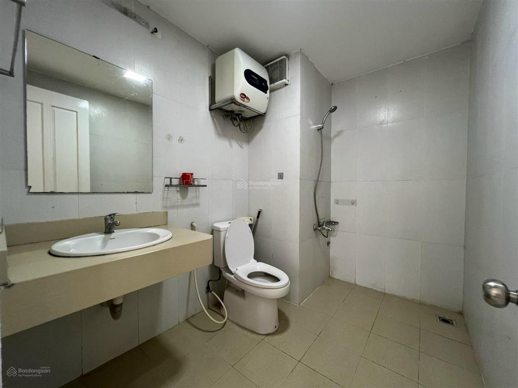 Hot. bán gấp căn hộ 89m2, 2 phòng ngủ, nội thất đẹp, hồ gươm plaza, trần phú