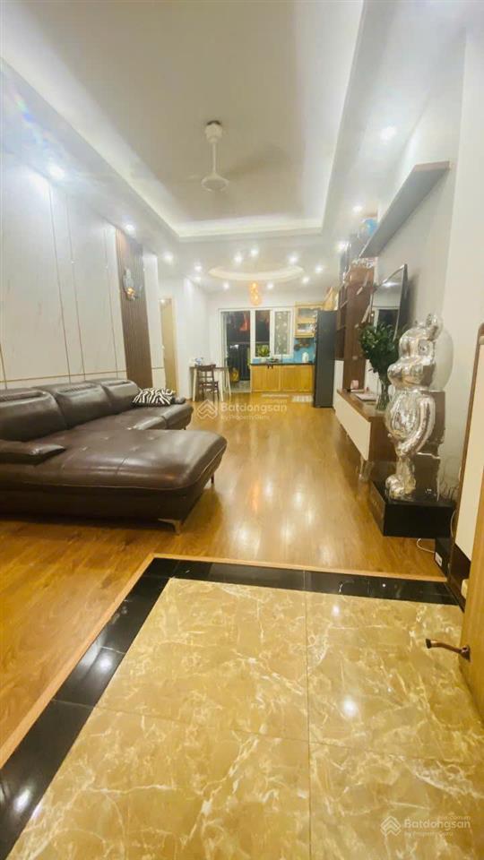 Tôi bán nhanh chung cư bình vượng 200 quang trung 93m2, 2 ngủ, 2 vs, giá tốt