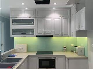 Bán căn hộ rộng nhất dự án d'capitale. 119 trần duy hưng. 3 ngủ giá 12.5 tỷ. ban công đông nam