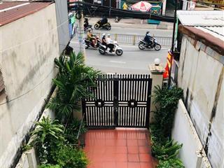 Bán nhà mặt tiền kinh doanh nguyễn thị thập q7, trệt 2 lầu, 4x30m