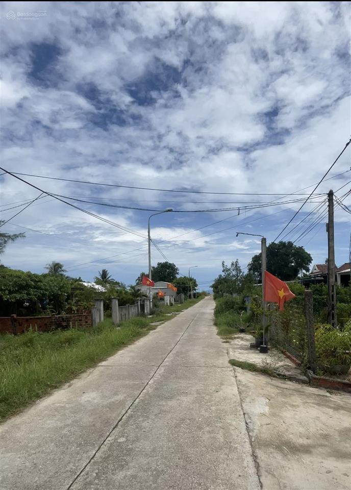 Bán đất vườn trung phường, duy hải, cách sông 300m sát biển 800m, vị trí đắc địa cho nhà đầu tư