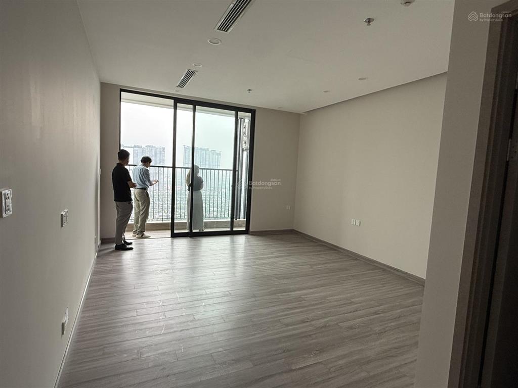 Ecopark. studio toà sf2. view đẹp. giá rẻ. chính chủ bán