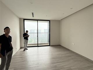 Ecopark. studio toà sf2. view đẹp. giá rẻ. chính chủ bán