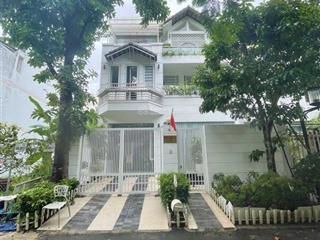 Cần bán gấp biệt thự nam thông 2 pmh  q7 dt 8x18m giá đầu tư siêu tốt chỉ 35 tỷ,  0908 018 ***