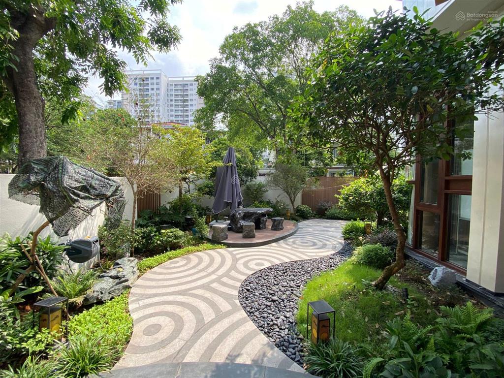 Bán biệt thự góc 2 mặt tiền đường lớn mỹ phú  pmh diện tích 16x19m nhà đẹp full nội thất
