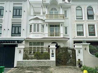 Bán biệt thự nam đô  phú mỹ hưng  q7 diện tích  8x17,2m2 mặt tiền đường lớn bán  50 tỷ