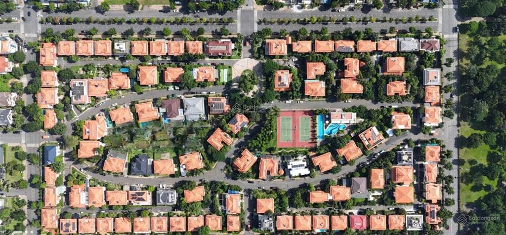 Bán biệt thự phú gia  phú mỹ hưng diện tích  536m2 mặt sau công viên vị trí siêu đẹp giá 175 tỷ