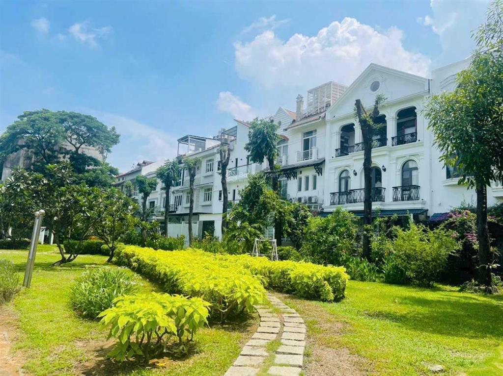 Bán biệt thự nam thiên 1  pmh  q7 hàng hiếm 2 mặt tiền dt 8x18m nhà đẹp bán 54 tỷ  090801811