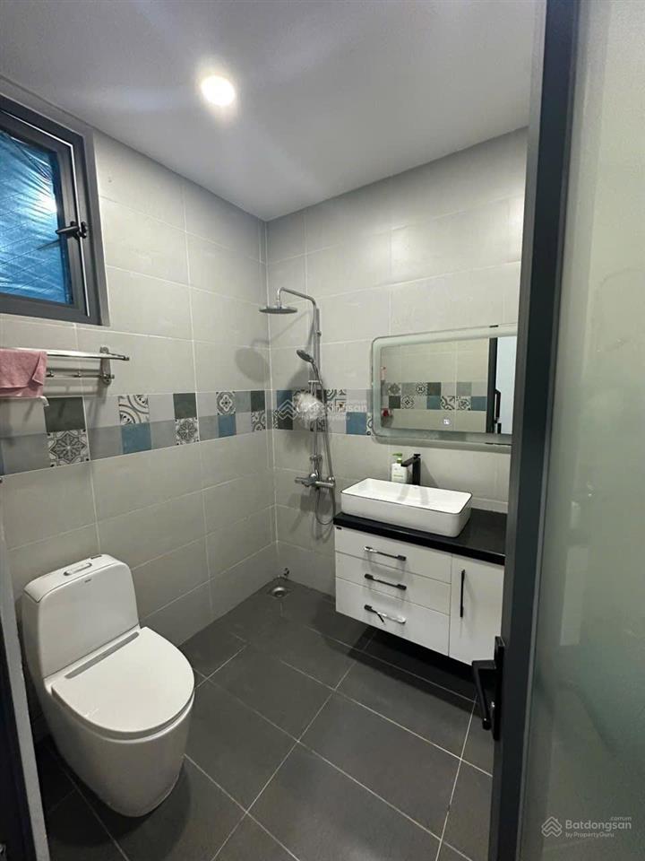 Bán nhà khu dân cư ven sông liền kề phú mỹ hưng, q7