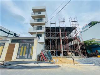Bán lô đất mặt tiền đường 11 quốc lộ 13, xây dựng được 5 tầng + hầm, đường 20m, giá đầu tư 70tr/m2