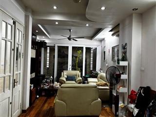 Bán nhà Mai Dịch - Cầu Giấy, 43m2 - 4 ngủ - Nhỉnh 9 tỷ
