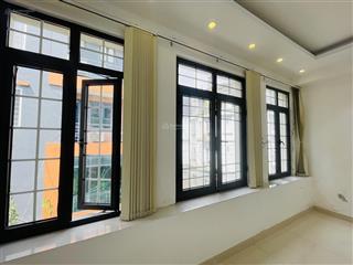 Chỉ 12 triệu có ngay văn phòng 100m2 tại phố hồ đắc di, đống đa, view thoáng, chia sẵn 02 phòng