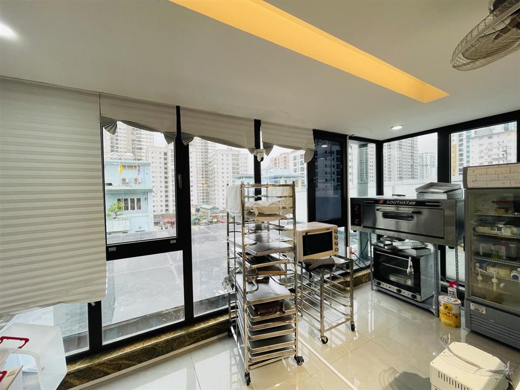 Chỉ 6 triệu có ngay văn phòng 60m2 tại phố 40 nguỵ như kon tum, view thoáng, miễn phí xe