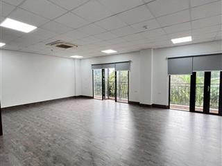 Cho thuê văn phòng 120m2, giá 20 triệu tại phố vũ trọng phụng, chia sẵn 02 phòng, miễn phí xe máy